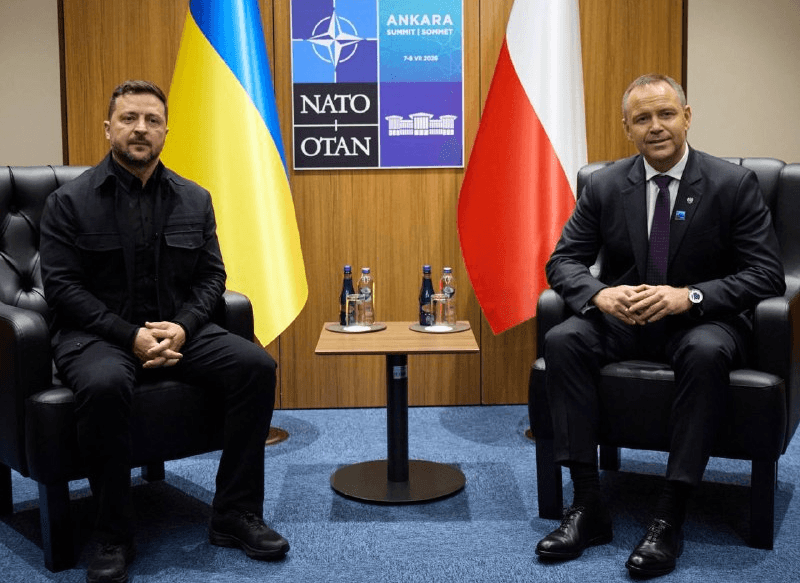Зеленський зустрівся з Навроцьким / фото зі сторінки президента України