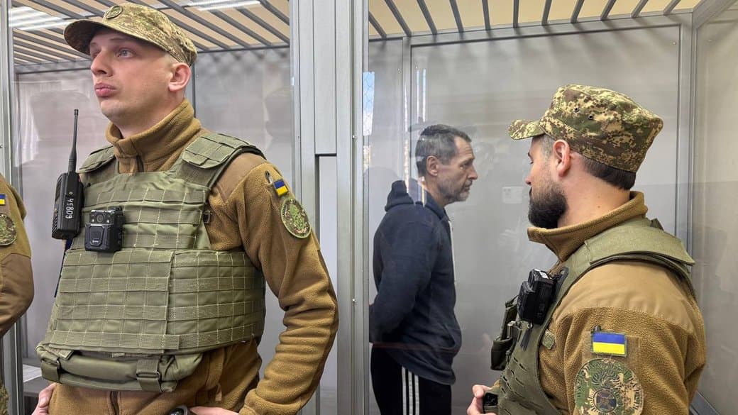 Михайло Сцельніков у залі суду, 27 квітня 2026 року / фото: Суспільне