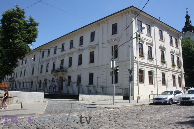 Друга цісарська. Одна з найстаріших шкіл України цьогоріч святкує 200-річчя
