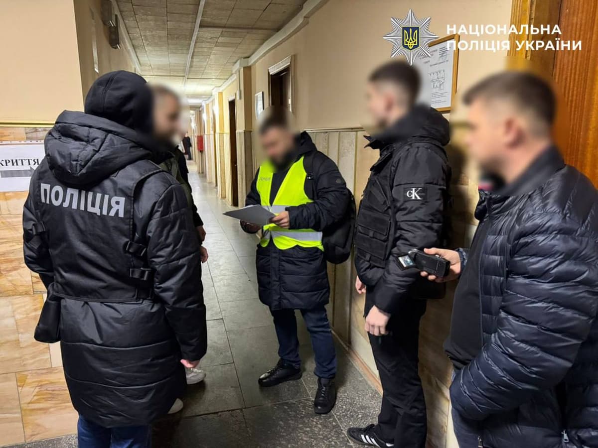 Мільйонні збитки на благоустрої парків: у Києві викрили масштабну схему привласнення грошей у "Київзеленбуді"