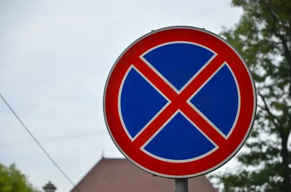 У Львові змінять організацію руху на шести ділянках: де заборонять паркування і облаштують переходи