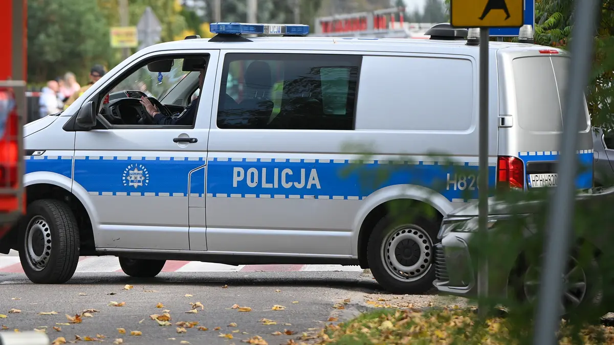 Після нападів у школах Польща затримала десятки людей