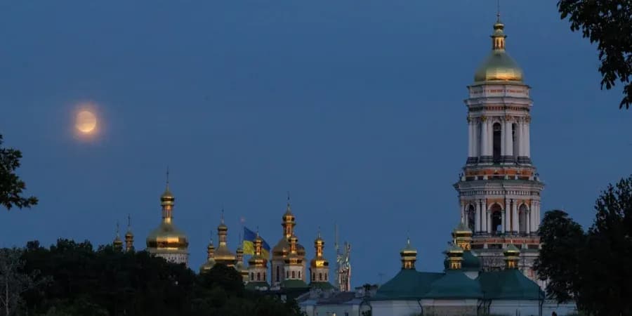 Де буде Український національний пантеон, позачергова сесія Львівської обласної ради та нині – свято Матері Божої Неустанної Помочі. Ключове за 4 липня