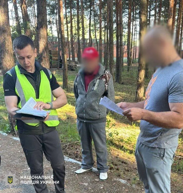Масштабна земельна афера: на Київщині депутат із кагортою спільників привласнив 72 гектари держземлі