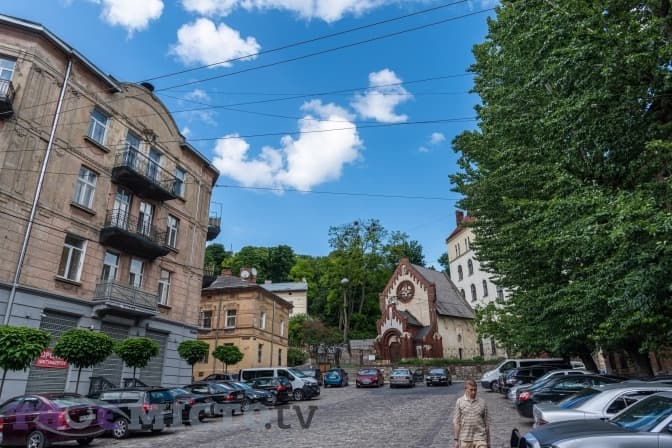 Малохмарно і надзвичайна пожежна небезпека: прогноз погоди на Львівщині на 16 серпня