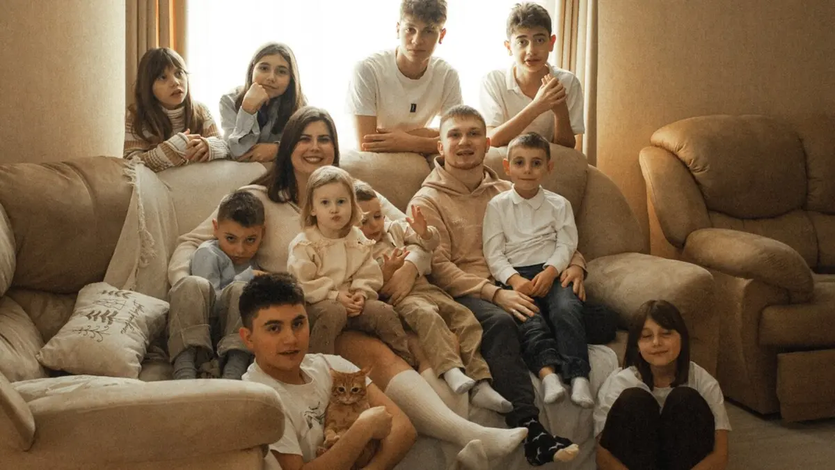 23-річний чоловік став батьком для 10 дітей на Львівщині