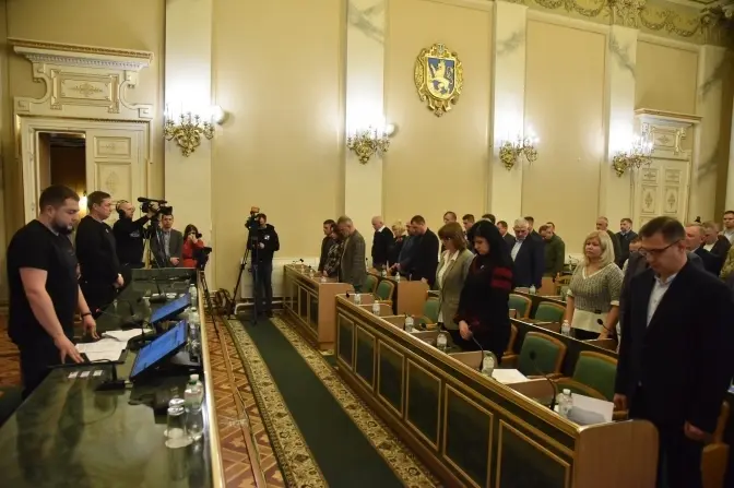 Позачергова сесія у Львівській облраді. Що розглядатимуть депутати