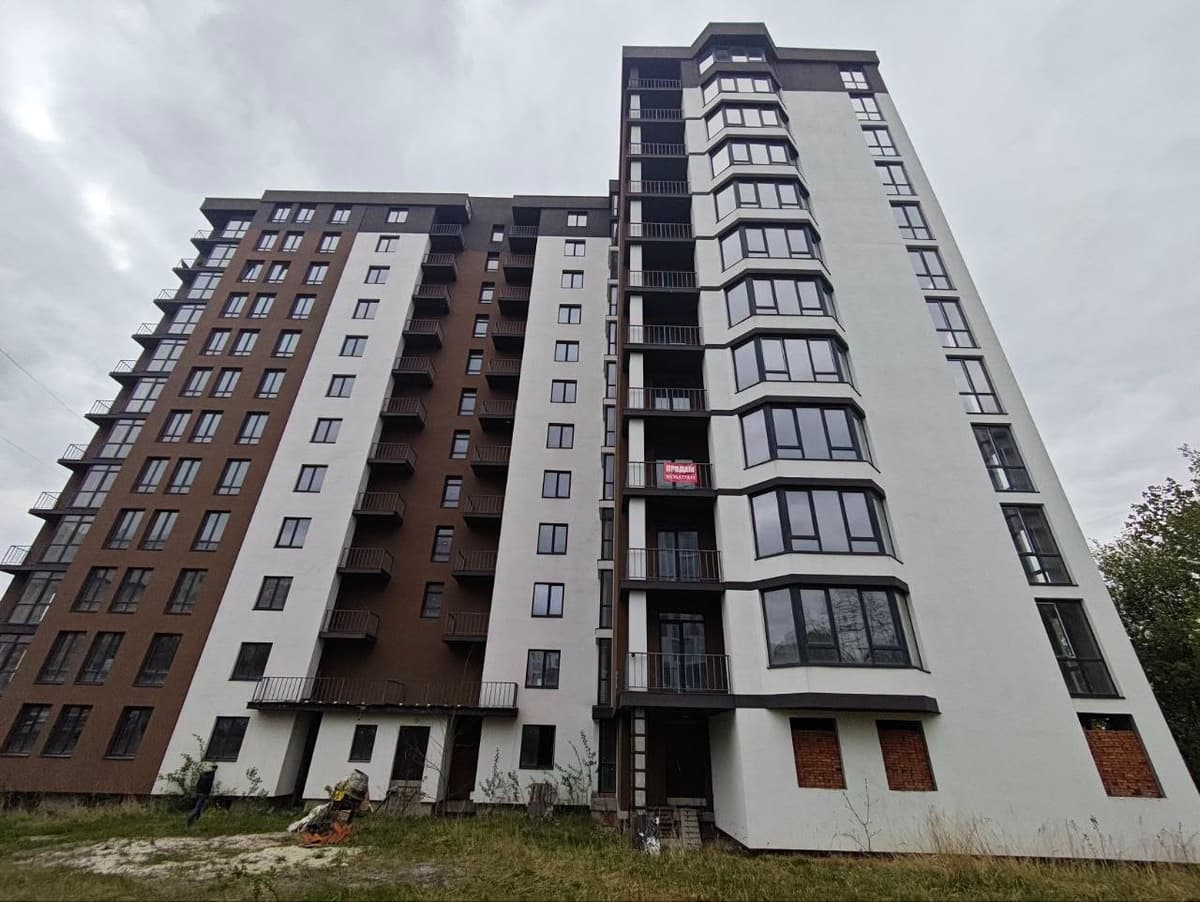 Квартири є, але заселитися не можуть: що відбувається з ЖК на Під Голоском