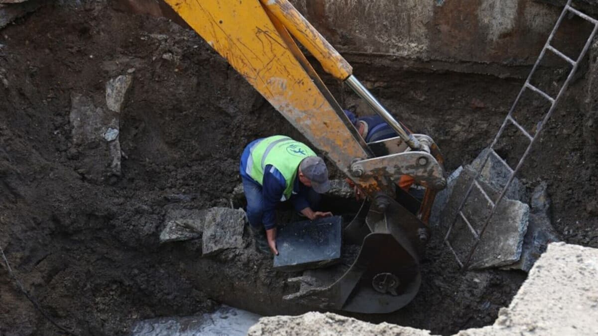 Аварія на водопроводі у Львові: де тимчасово немає води
