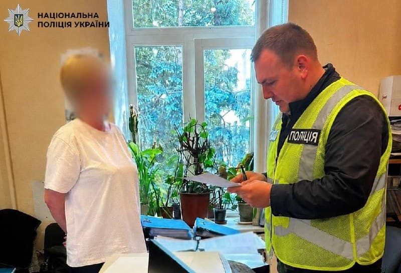 На ремонті доріг у Солом’янському районі розікрали понад 850 тисяч гривень: посадовиці та підряднику оголосили підозру