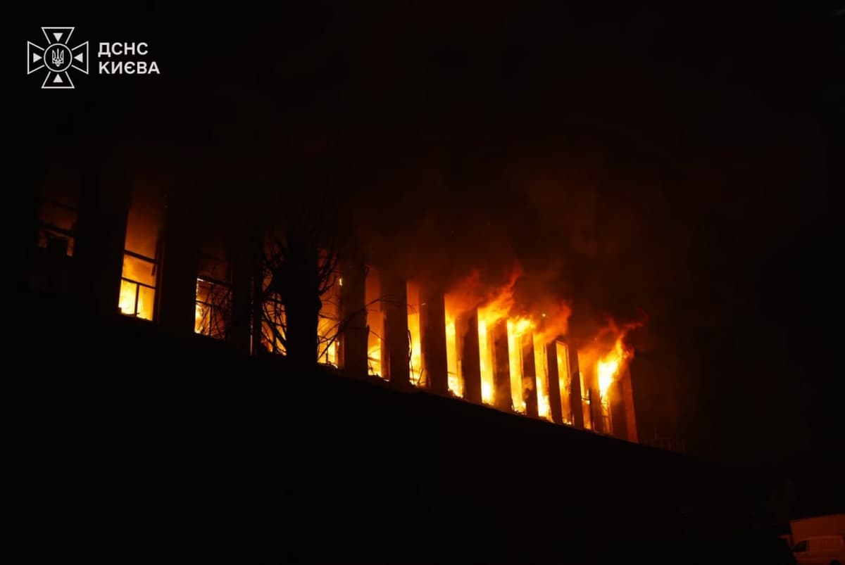 У Києві 21 серпня оголосили День жалоби за загиблими внаслідок російської атаки