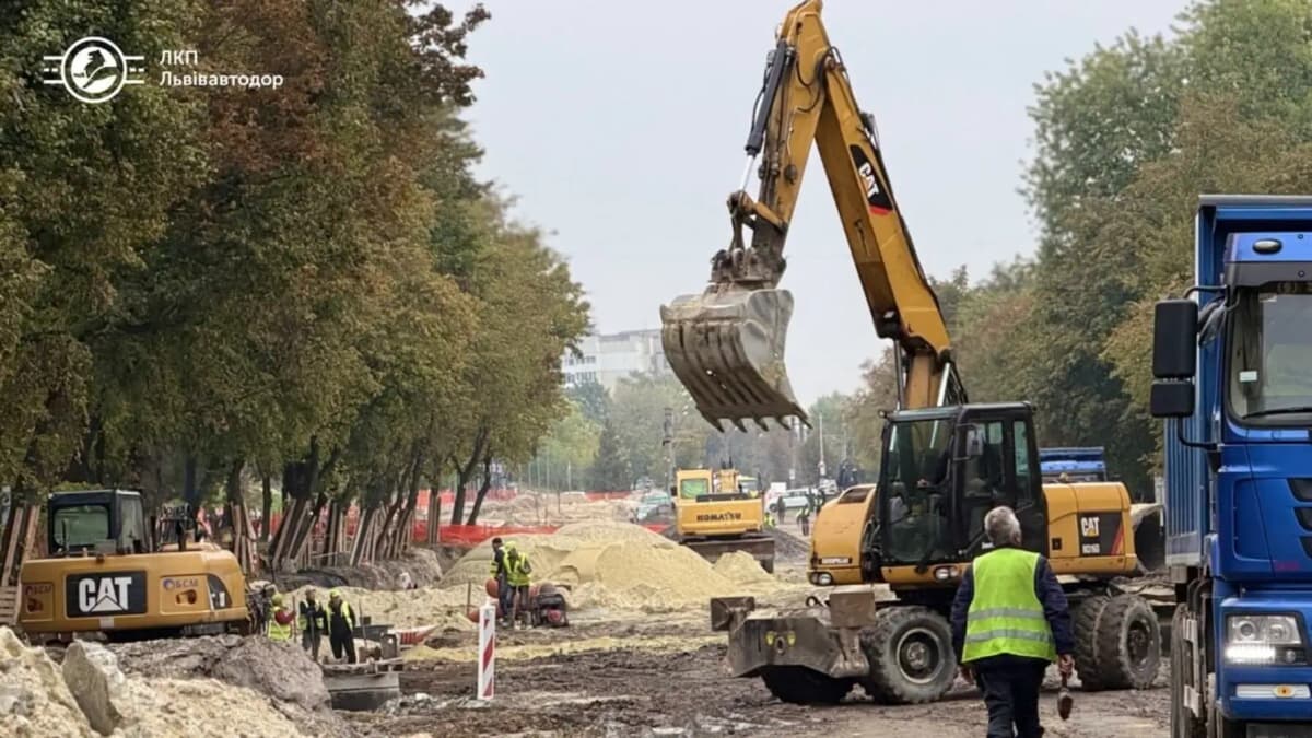 Нові обмеження руху у Львові: ще одну ділянку дороги закривають на ремонт