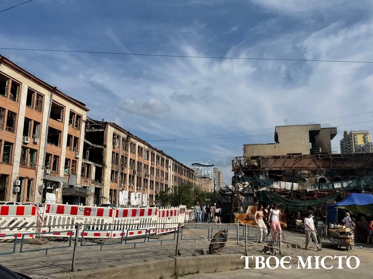 Десятий удар по "Лук'янівській": як відновлюють станцію метро після російської атаки. Фото