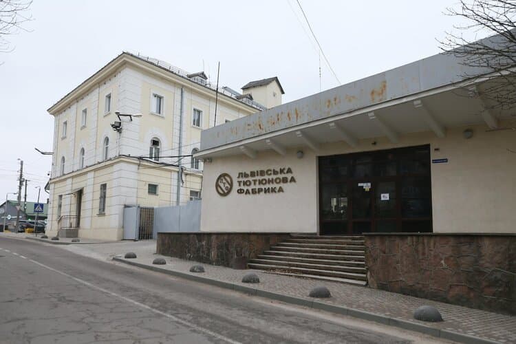 Суд зобов'язав ЛОР відремонтувати укриття на території Винниківської тютюнової фабрики