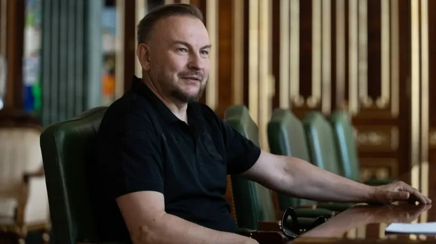 Кадрові зміни: Зеленський призначив Олександра Поклада в.о. голови СБУ, а Сергія "Флеша" — своїм радником