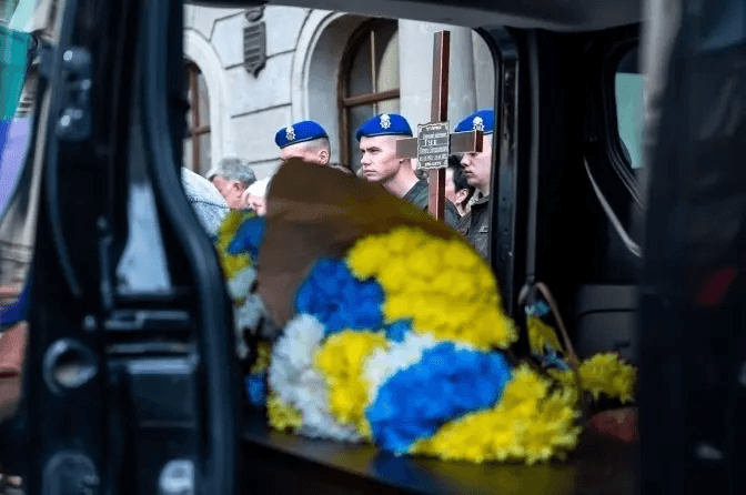 У Львові попрощаються з чотирма захисниками. Що про них відомо