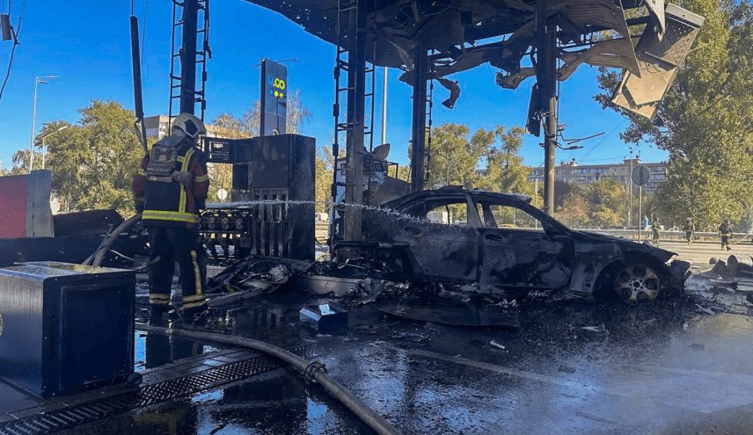 В Києві російський дрон влучив по АЗС: кількість постраждалих зросла до чотирьох осіб