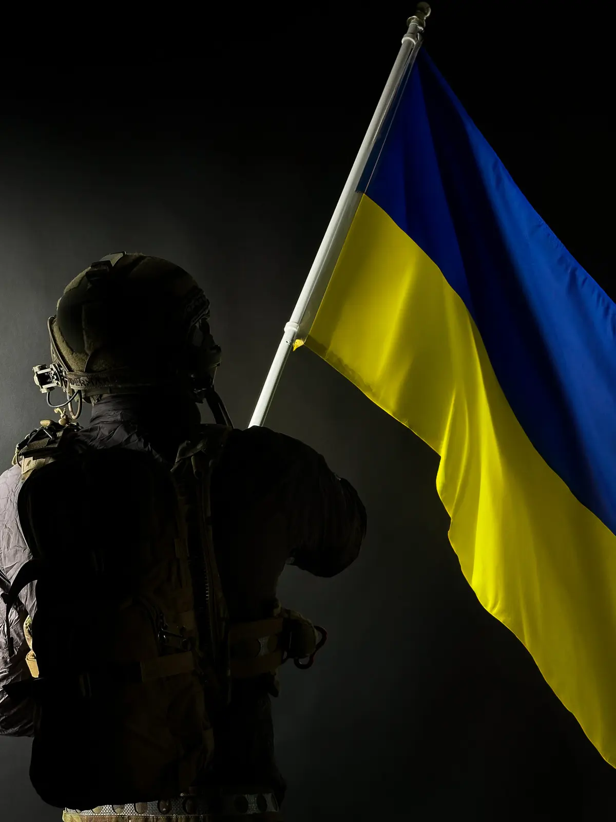 У Львові вшанують пам’ять загиблих у полоні захисників та цивільних: деталі