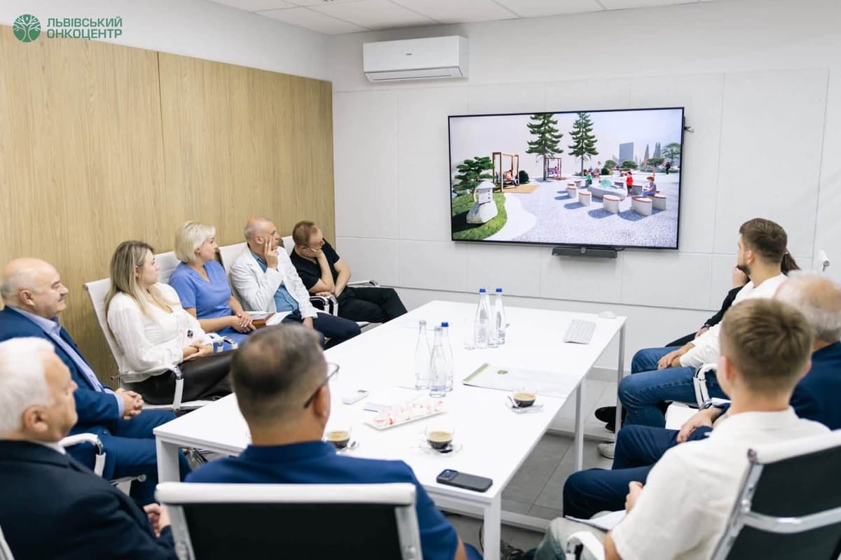 Студенти розробили проєкт оновлення території Львівського онкоцентру: що планують