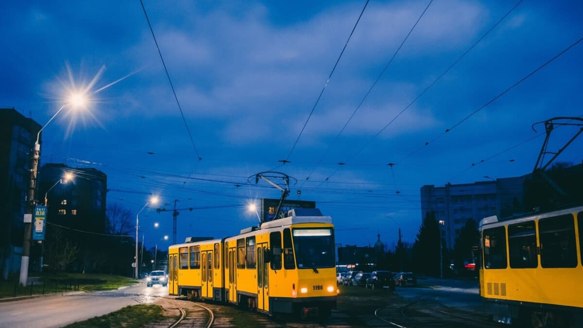 У Львові ремонтуватимуть трамвайну колію: де можливі ускладнення руху