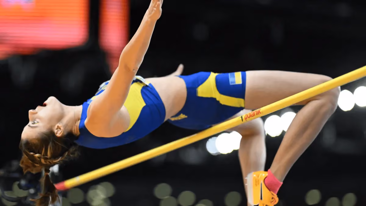 Українка Ярослава Магучіх стала першою абсолютною чемпіонкою світу в стрибках у висоту