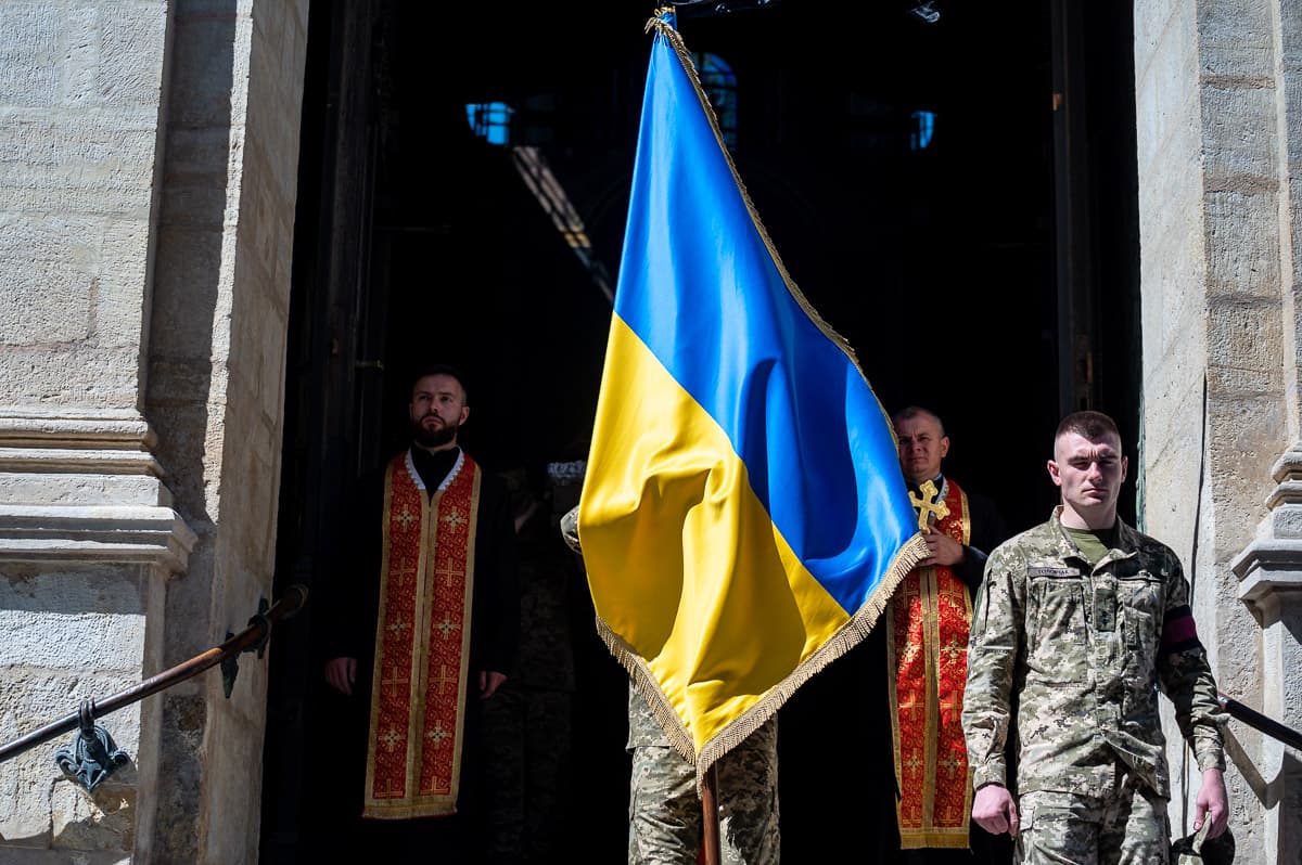 На Львівщині прощаються з п'ятьма Захисниками. Що про них відомо