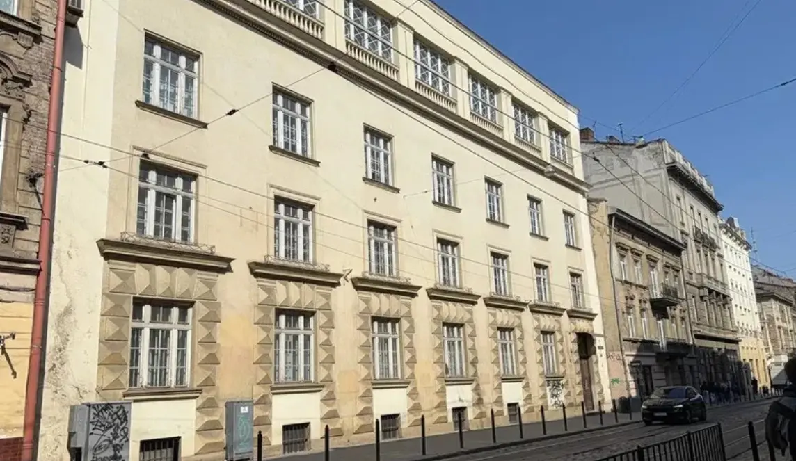 У центрі Львова здають в оренду історичну будівлю