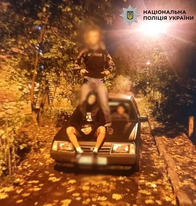Поки власник ховався від ракет, 16-річний хлопець викрав його авто у Києві та потрапив у ДТП