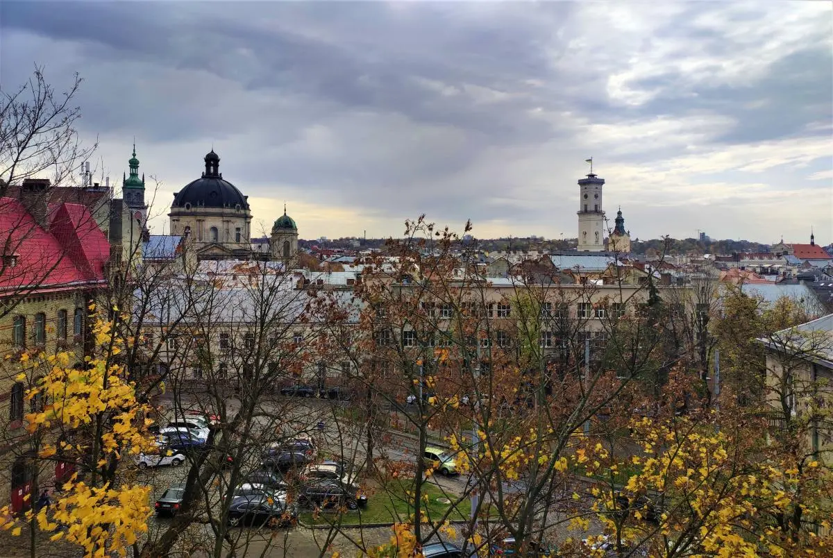 До +10°: якою буде погода на Львівщині 31 жовтня